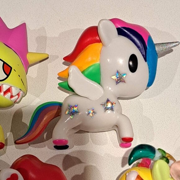 Unicorno series 5 Set of 5 Toki Doki Tokimeki, kaijucorno, liberty valentino etc - Picture 2 of 3